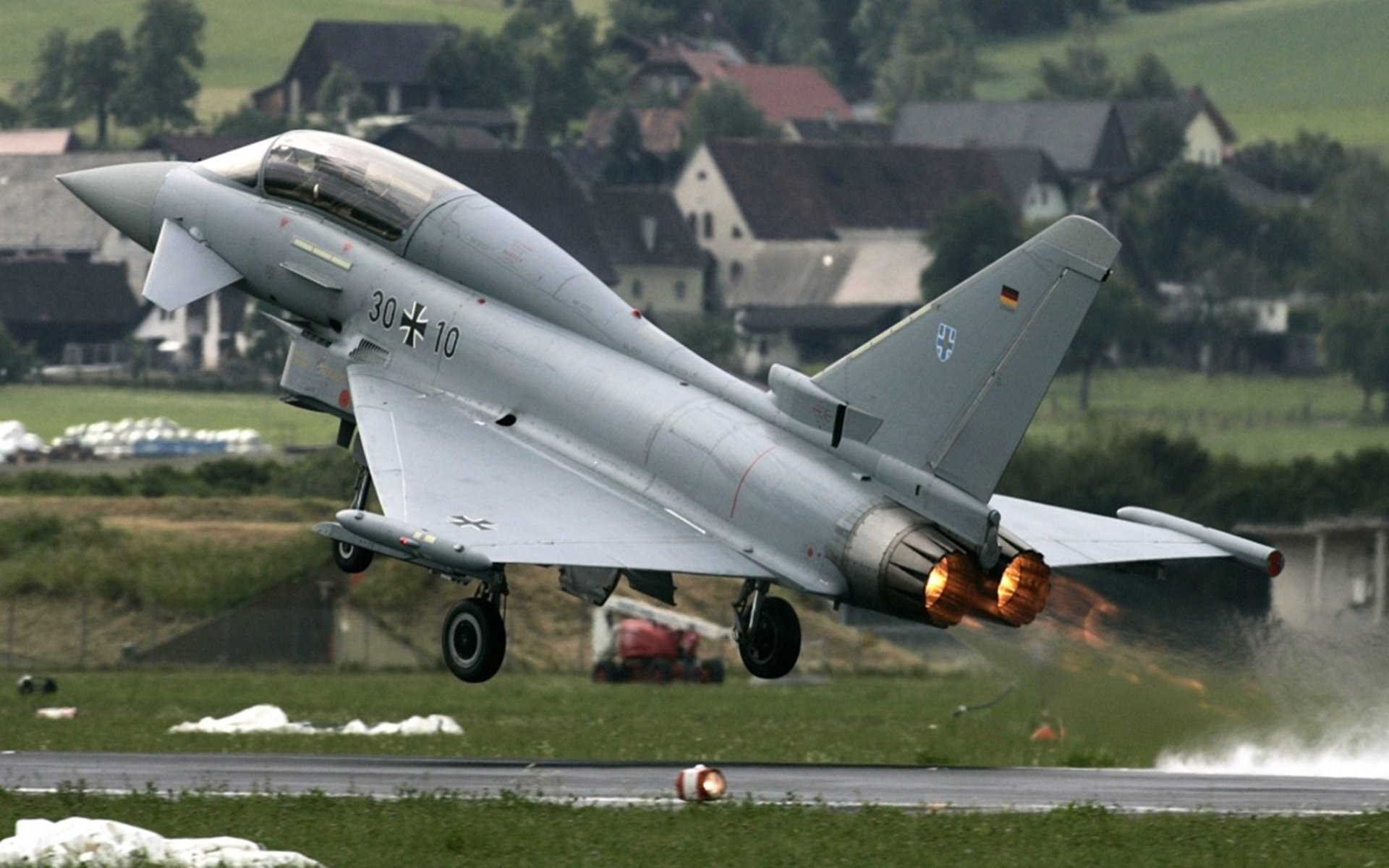 当孔德成为但丁，佛罗伦萨的地狱突围与攻防转换的诗学